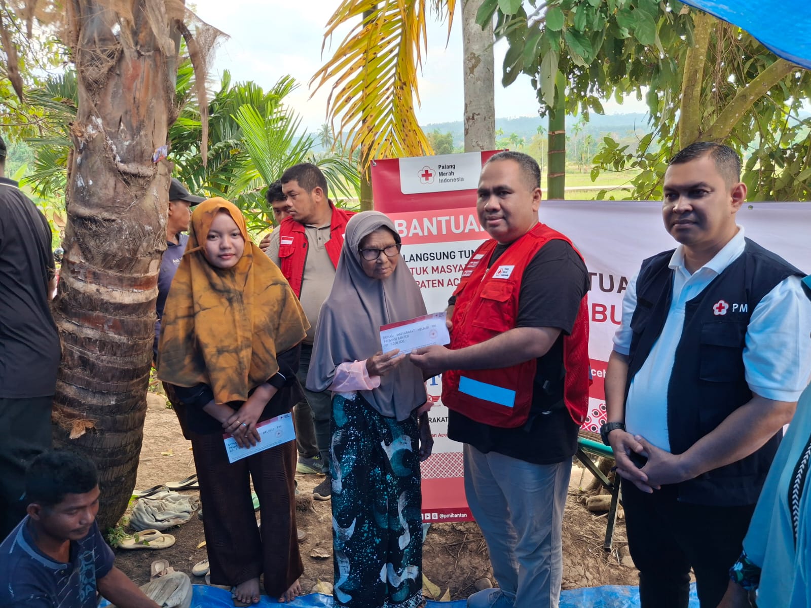 PMI Banten Salurkan Bantuan Tunai untuk 169 KK Korban Bencana Aceh Utara