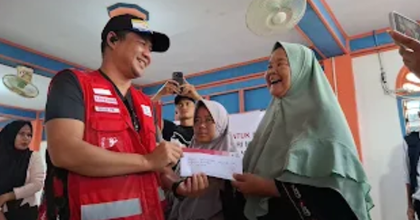 PMI Banten Salurkan Bnatuan Tunai untuk Korban Bencana di Aceh Utara
